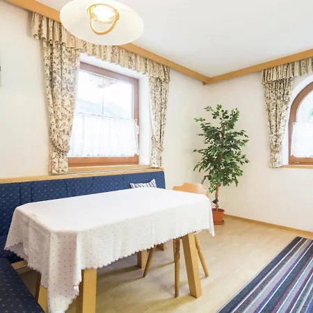 Beautiful Apartment In Kampl With Garden 公寓 施图拜河谷新施蒂夫特